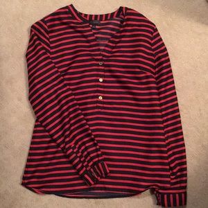 Navy and red top!